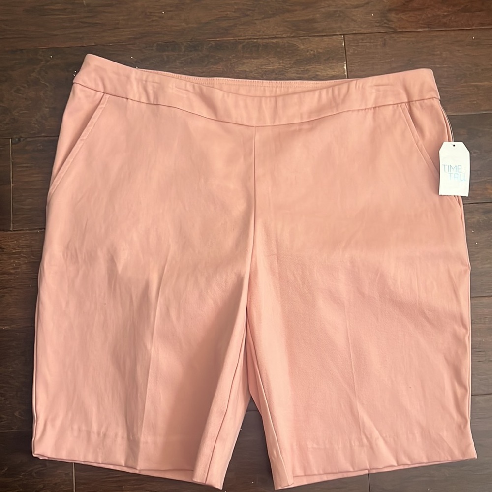 Time And Tru mid rise Bermuda XL-16/18